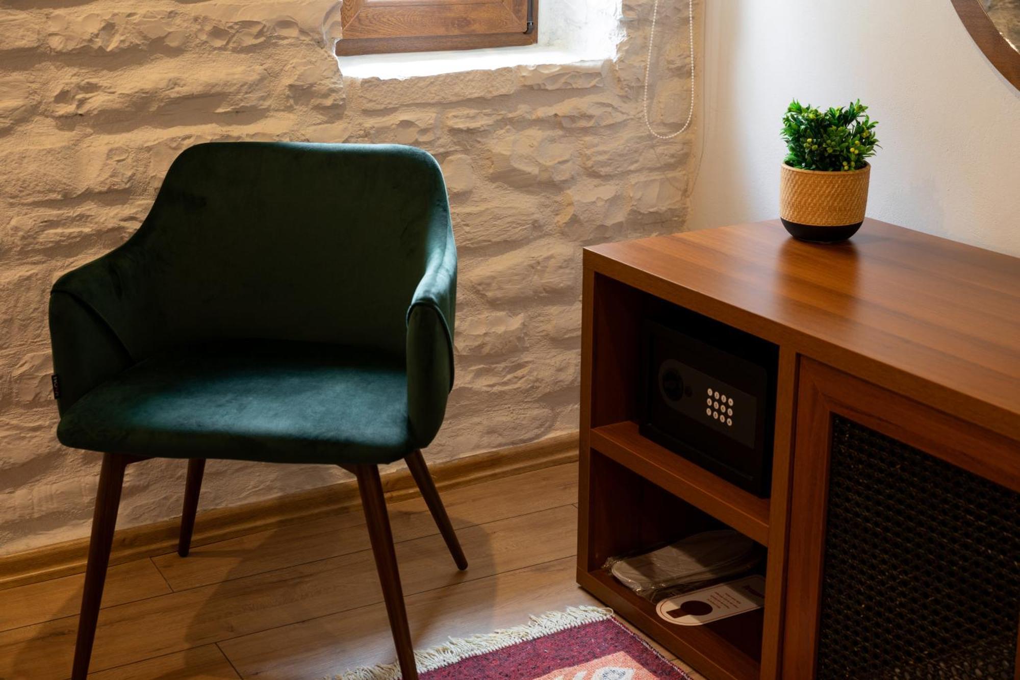 Gjirokastër The Stone Sky Hotel מראה חיצוני תמונה